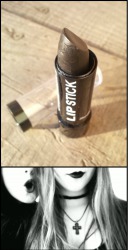 CZARNA SZMINKA DO UST GOTH (#110) CZARNA SZMINKA DO UST GOTH (#110)