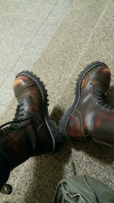 glany STEEL - YELLOW/RED/BLACK (10 dziurek) glany STEEL - YELLOW/RED/BLACK (10 dziurek)