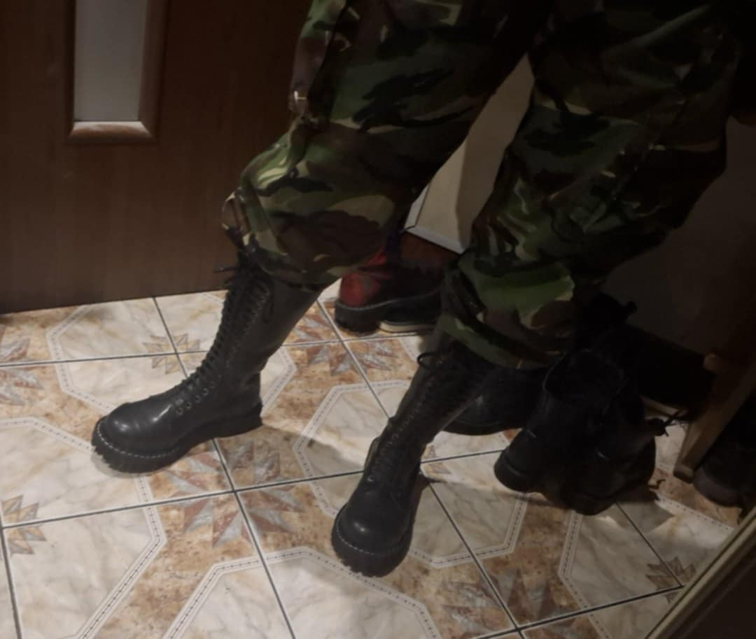 glany STEEL - BLACK (20 dziurek)