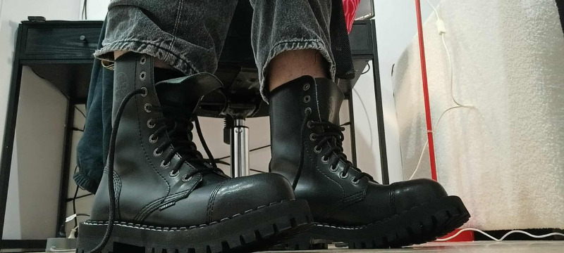 glany STEEL - BLACK (10 dziurek)